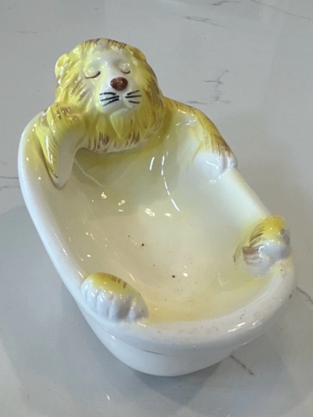 Seymour Mann Ceramic Lion Soap Dish - Yellow and White